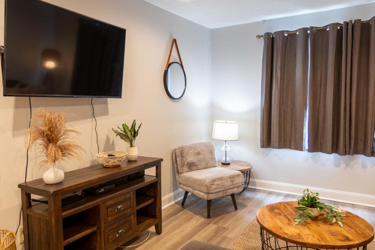 2 Bedroom In The Heart Of Apartment *