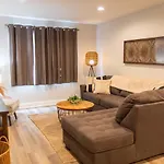 2 Bedroom In The Heart Of Columbus