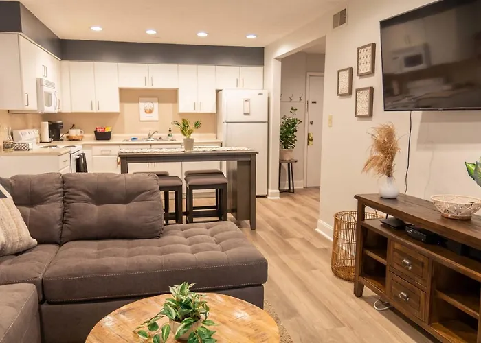 2 Bedroom In The Heart Of Columbus
